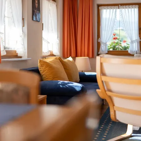 Beate * Hirschegg (Vorarlberg)